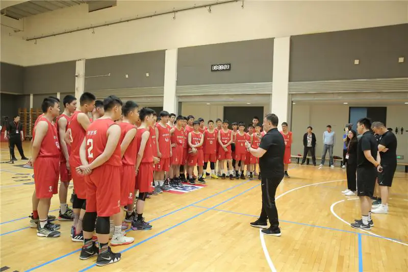 学校篮球队训练受伤谁负责_2